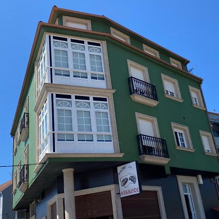 Apartamento de 4 dormitorios en Camariñas Exterior foto