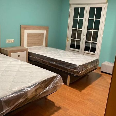 Apartamento de 4 dormitorios en Camariñas Exterior foto