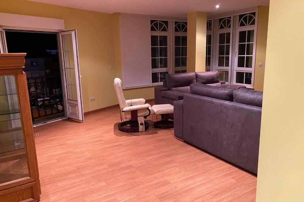 Apartamento de 4 dormitorios en Camariñas Exterior foto